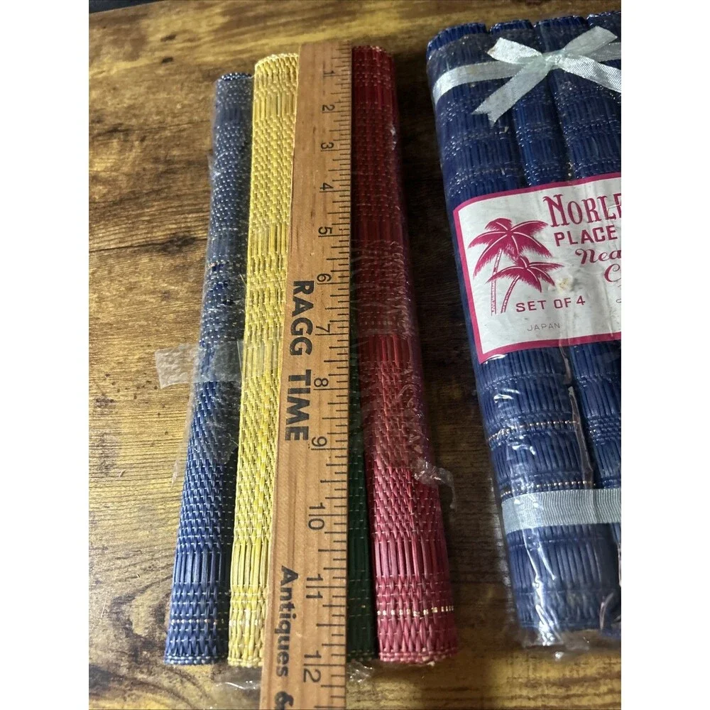 Vtg Norleans Woven Grass Placemats Tiki Bar Decor Set of 4 Blue & 4 Multicolored